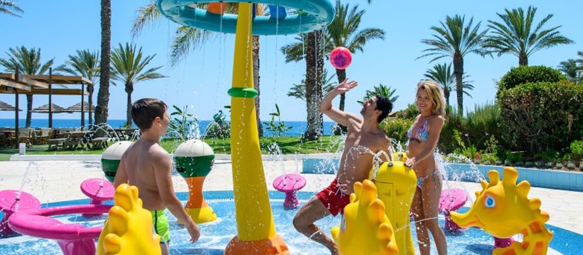 70 ATHENA BEACH HOTEL OASIS SPLASH