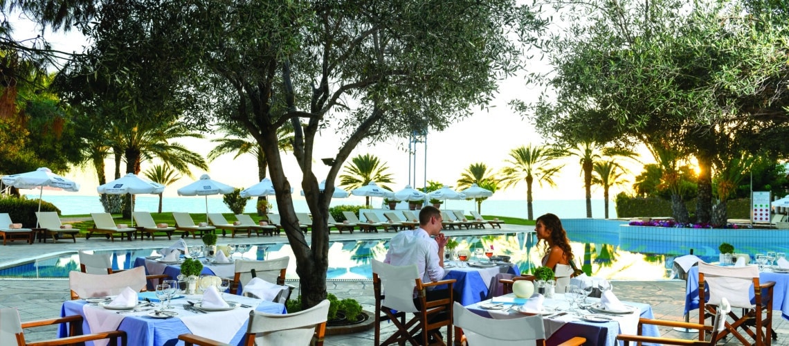 19 ATHENA ROYAL BEACH HOTEL OLIVE TREE RESTAURANT
