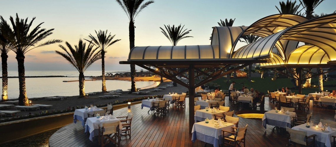 11-PIONEER-BEACH-HOTEL-THALASSA-MEDITERRANEAN-RESTAURANT