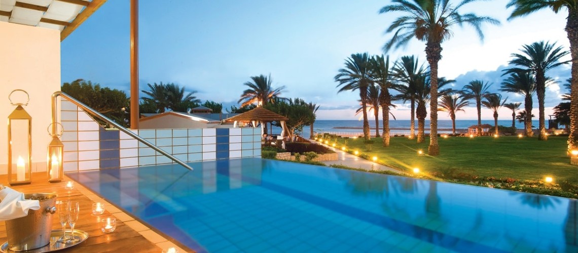 8-ASIMINA-SUITES-HOTEL-PRIVATE-POOL