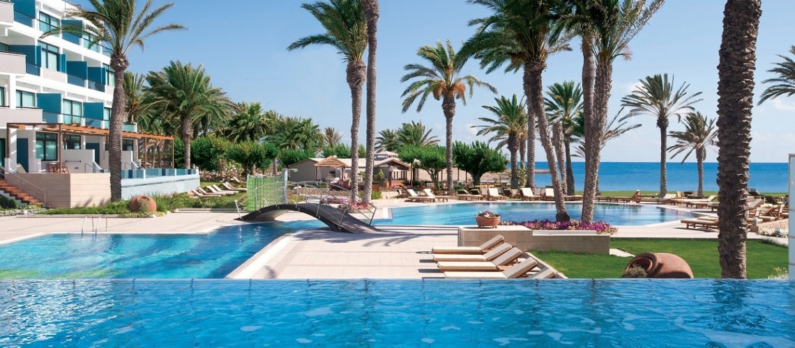 9-ASIMINA-SUITES-HOTEL-POOL