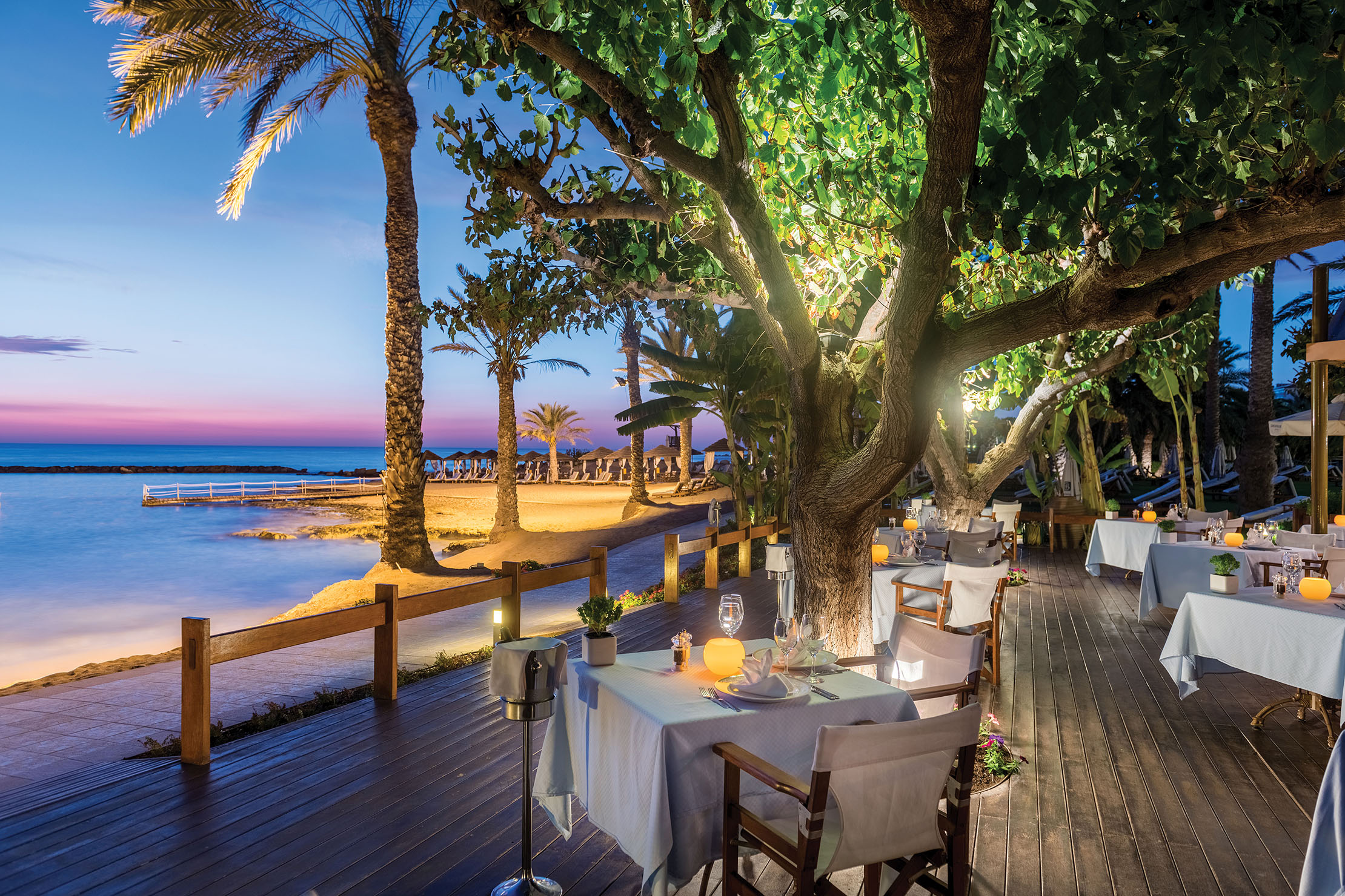 54 ASIMINA SUITES HOTEL KYMATA RESTAURANT